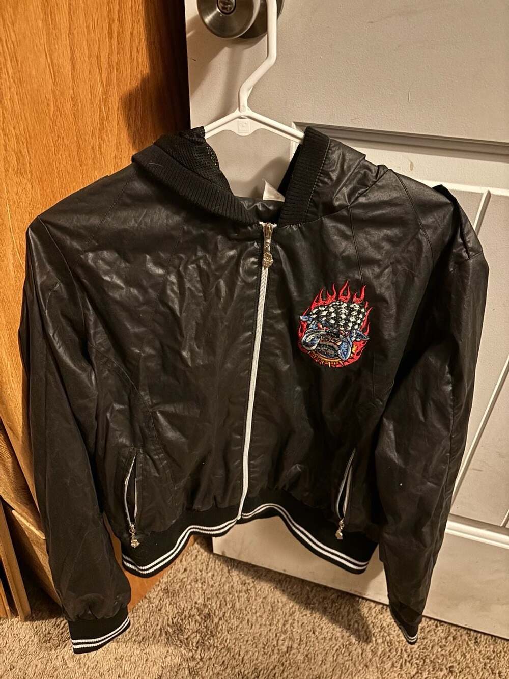 A2 USA Womens XL Black Bulldog Flame Rhinestone Bomber Hooded Jacket Y2K